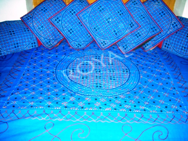 Diwan Set